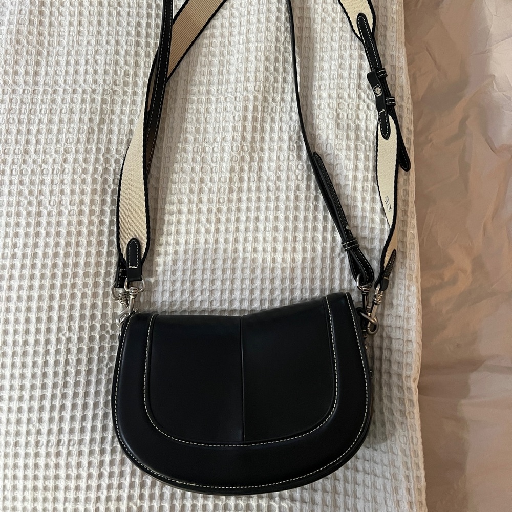 Elegant Black and Cream Women's Crossbody Bag